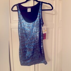 Sequined sleevless top